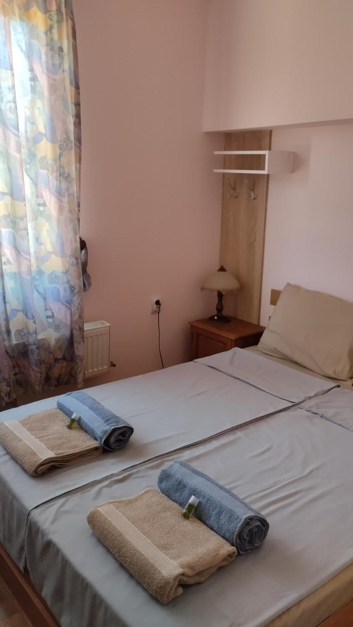 Гери2 Villa อาร์บานาซิ ภายนอก รูปภาพ