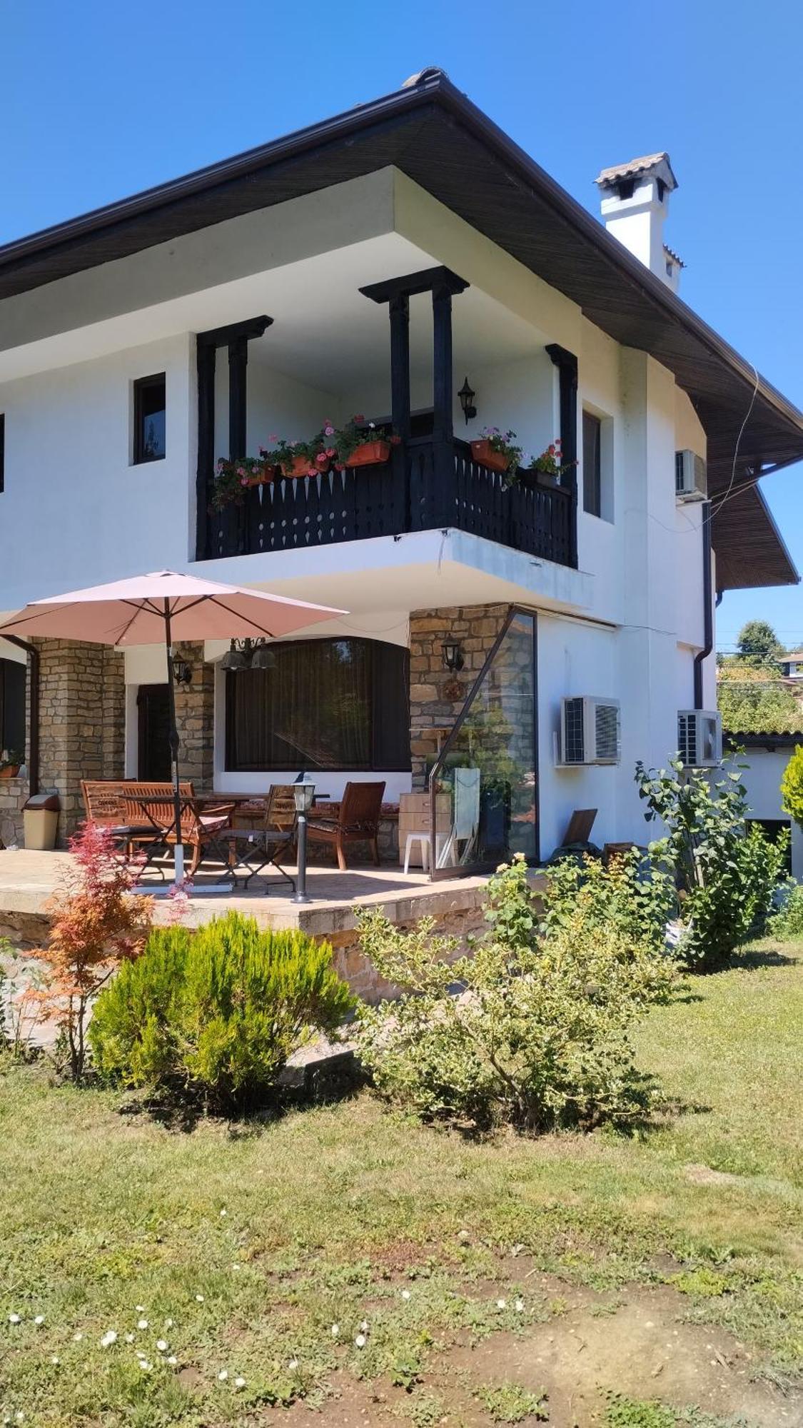 Гери2 Villa อาร์บานาซิ ภายนอก รูปภาพ